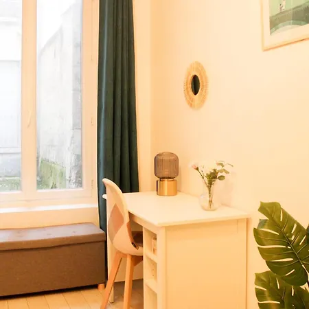 Charming 4p In The Heart Of The 18th Apartment *